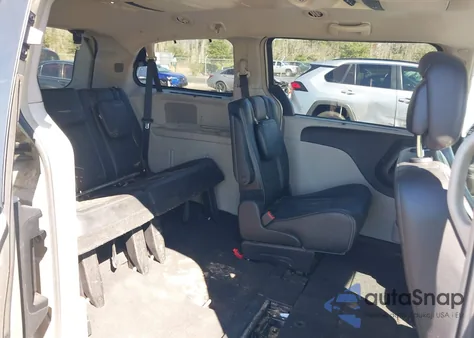 2013 Chrysler Town & Country Touring-L z USA, uszkodzony, nr VIN 2C4RC1CG1DR801836